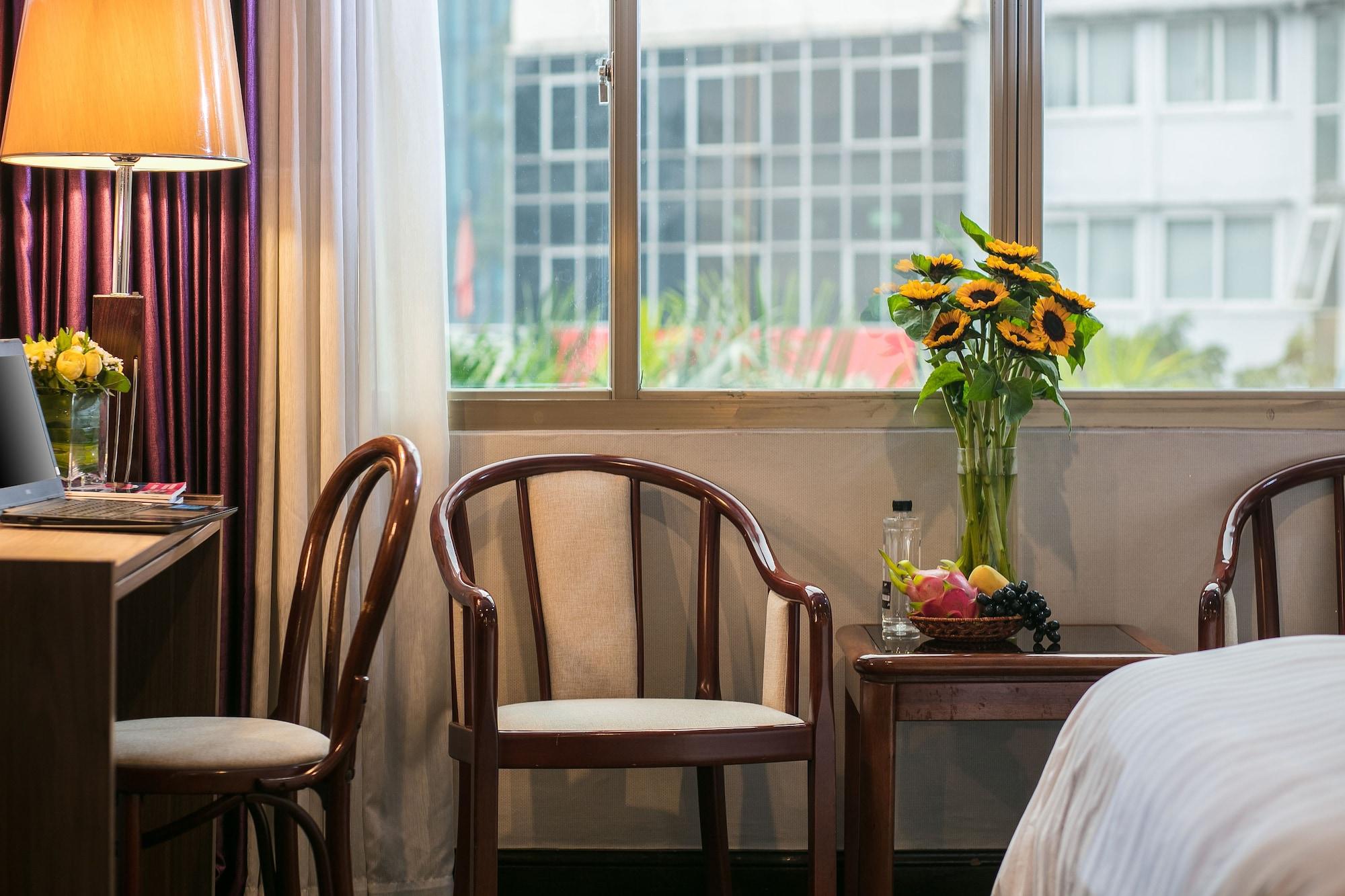 Lake Side Hotel Hanoi Exteriör bild