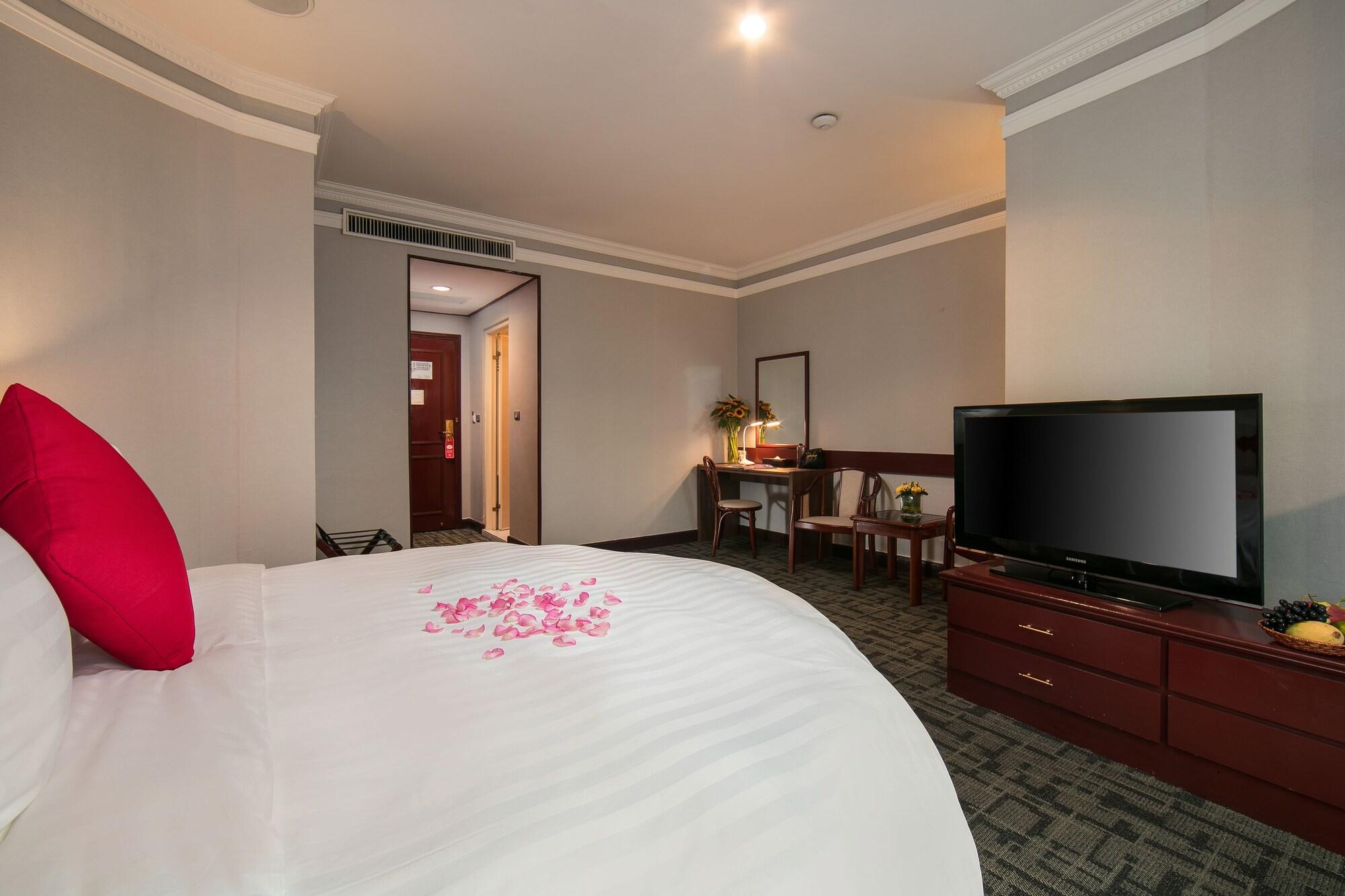 Lake Side Hotel Hanoi Exteriör bild